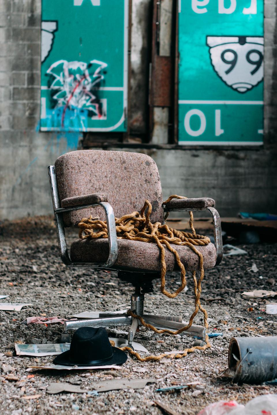 Room filled with debris and old belongings