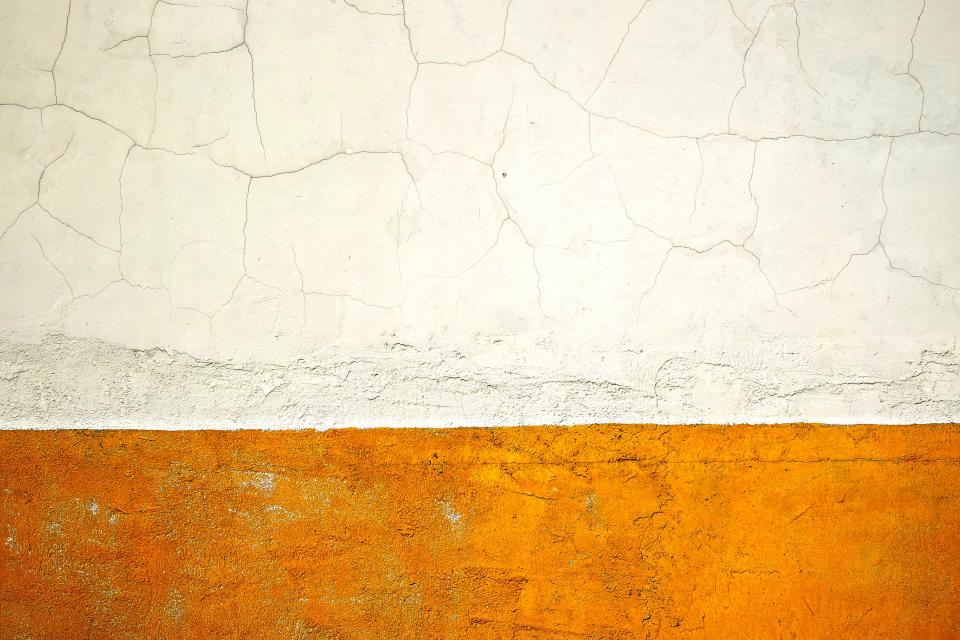 Cracked plaster on an exterior wall